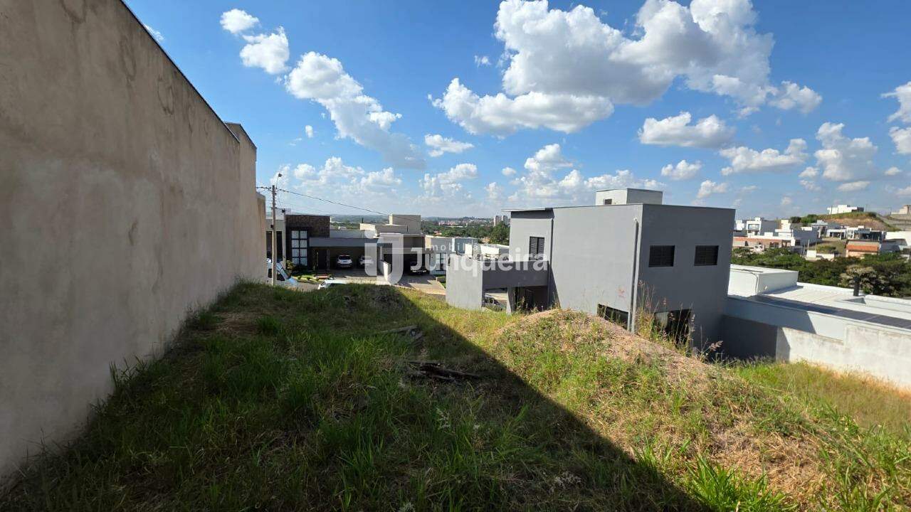 Terreno à venda, no bairro Soleil em Piracicaba - SP