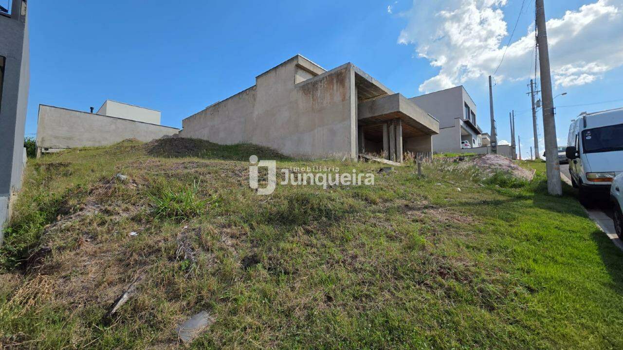 Terreno à venda, no bairro Soleil em Piracicaba - SP