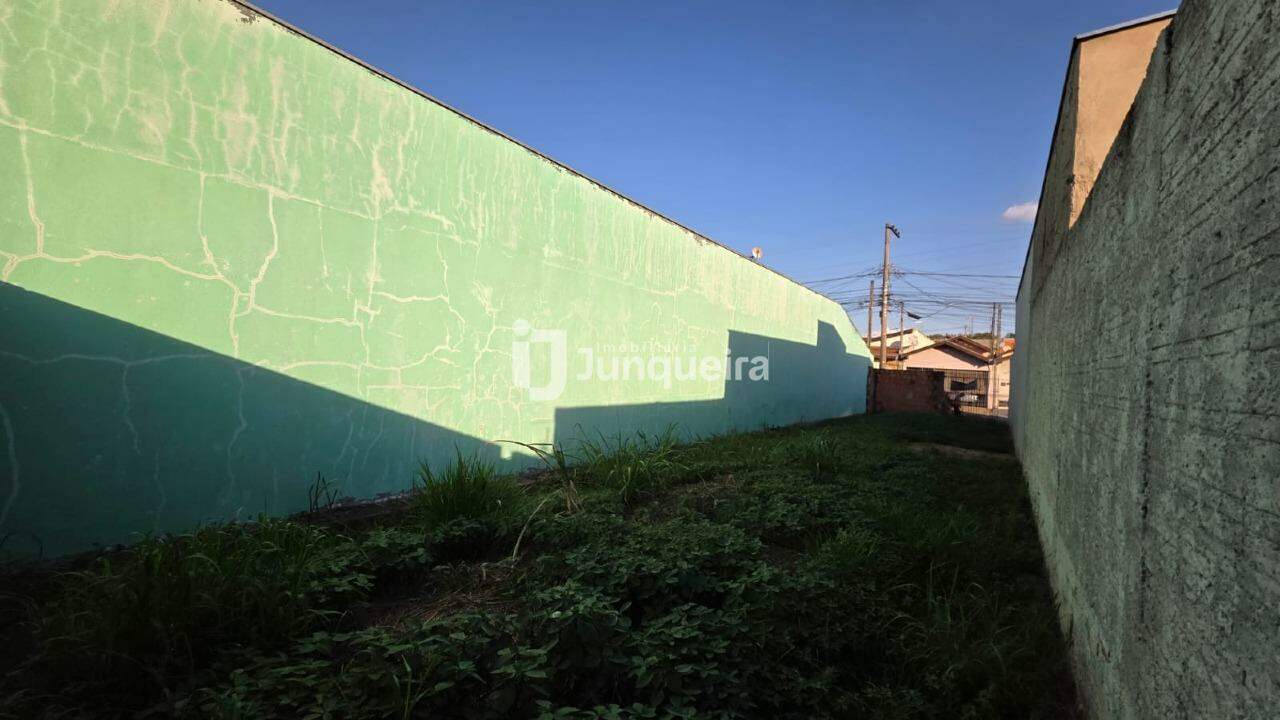 Terreno à venda, no bairro Santa Terezinha em Piracicaba - SP