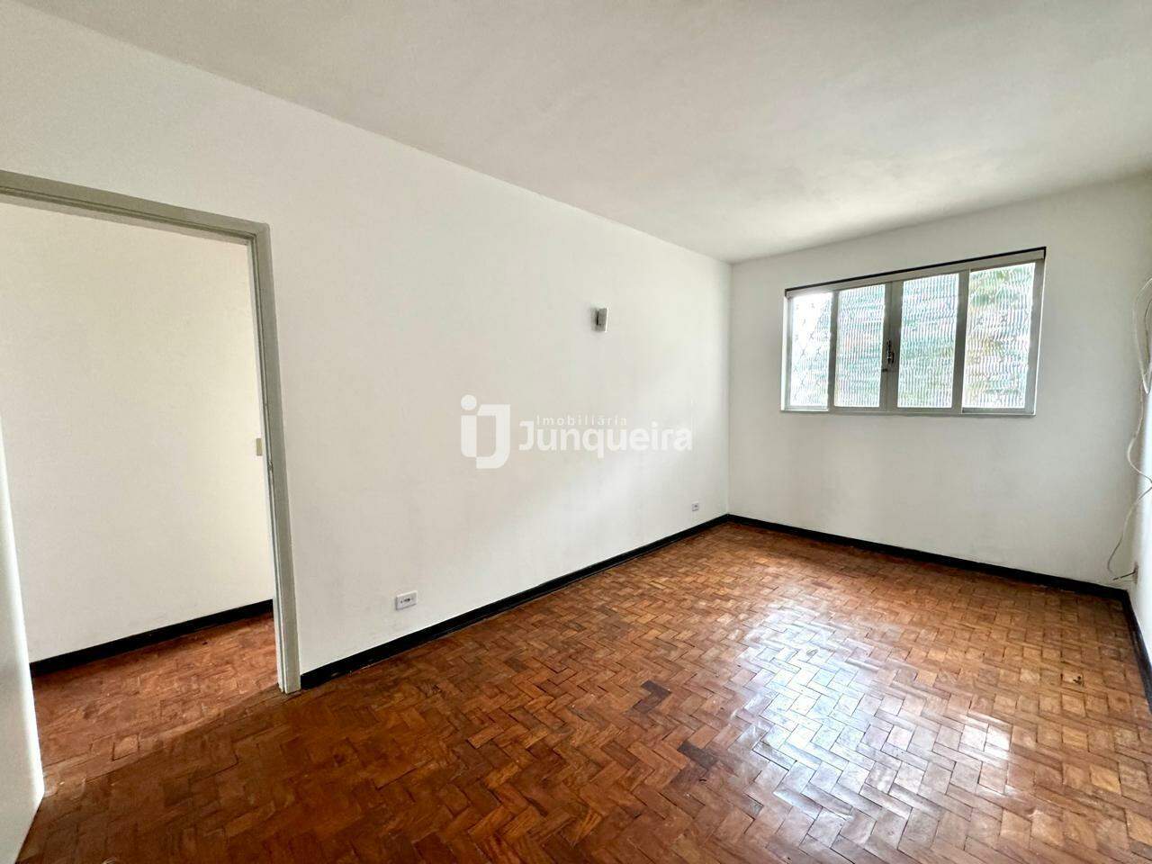 Casa à venda, 3 quartos, 1 vaga, no bairro Vila Independência em Piracicaba - SP