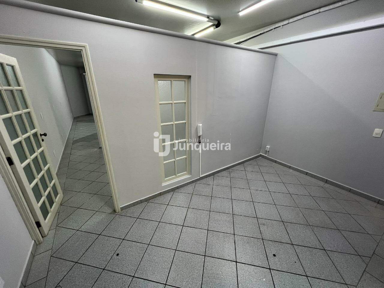 Sala Comercial para alugar, no bairro Centro em Piracicaba - SP