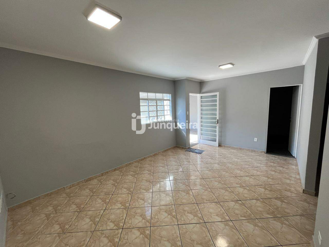 Casa para alugar, 2 quartos, no bairro Eldorado em Piracicaba - SP