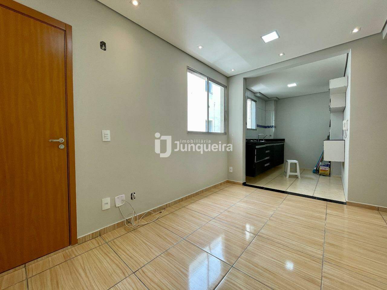 Apartamento à venda no Piazza Bellini, 2 quartos, 1 vaga, no bairro Pompéia em Piracicaba - SP