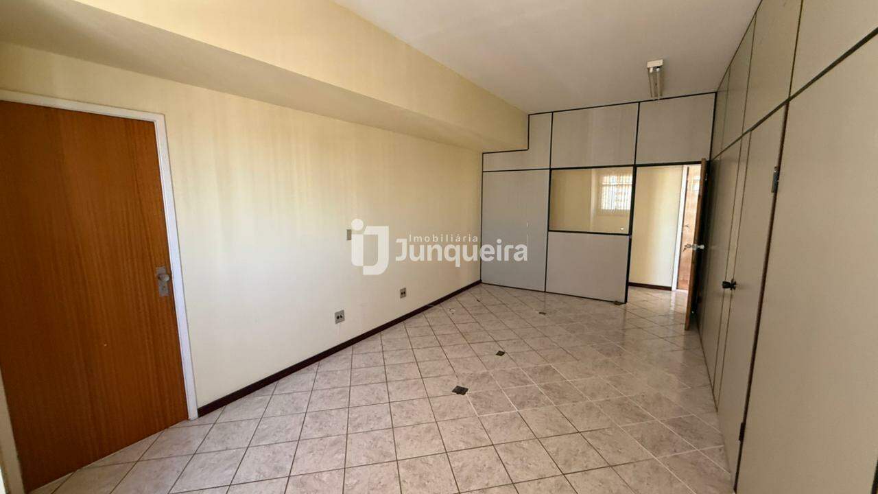 Sala Comercial para alugar, no bairro Centro em Piracicaba - SP