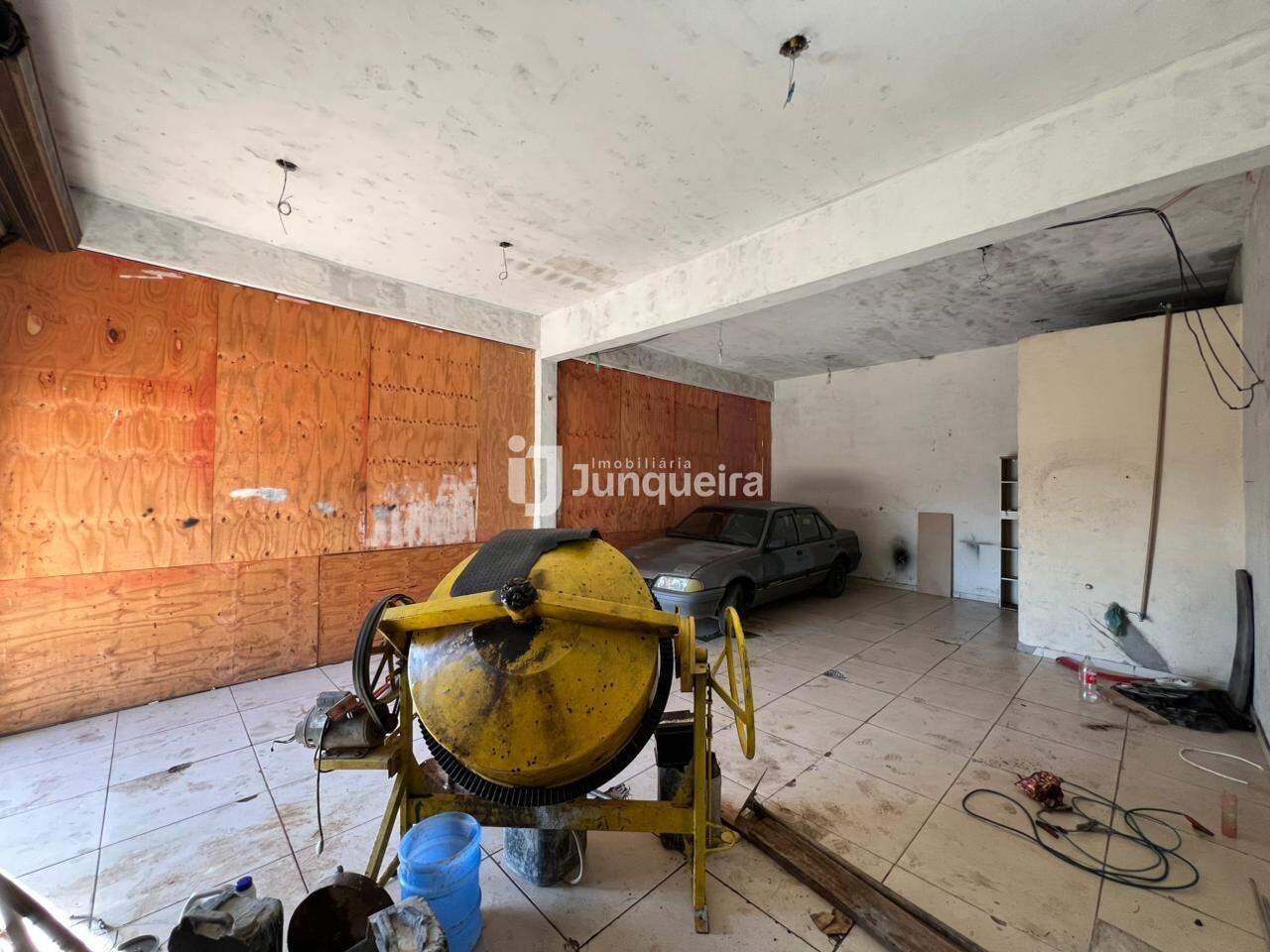 Salão para alugar, 1 quarto, 1 vaga, no bairro Jardim Dona Rosina em Rio das Pedras - SP