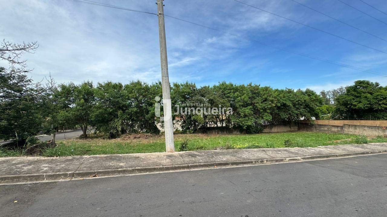 Terreno à venda, no bairro Gran Park em Piracicaba - SP