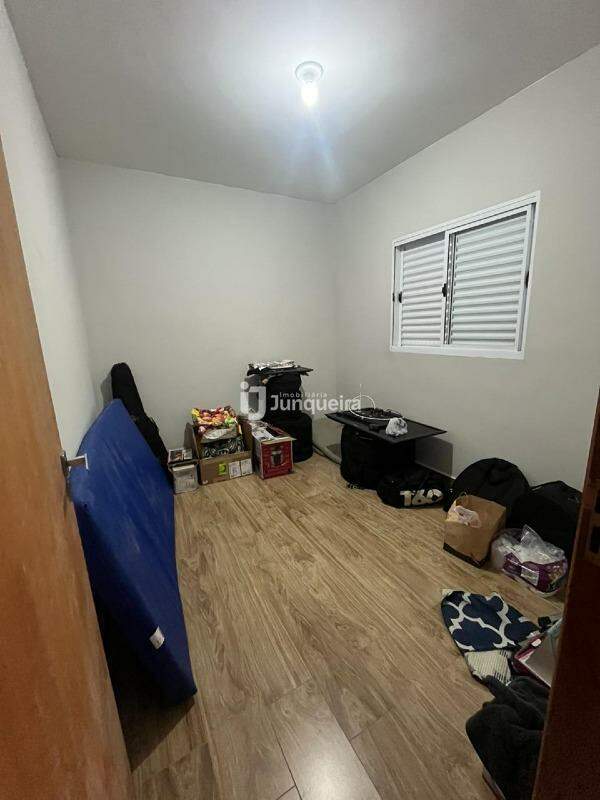 Casa à venda, 2 quartos, 2 vagas, no bairro Vale do Sol em Piracicaba - SP