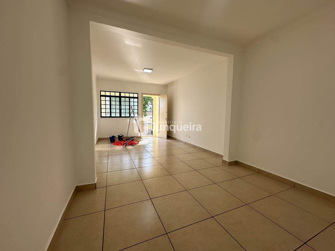 Casa para alugar, 1 quarto, 1 vaga, no bairro Centro em Piracicaba - SP