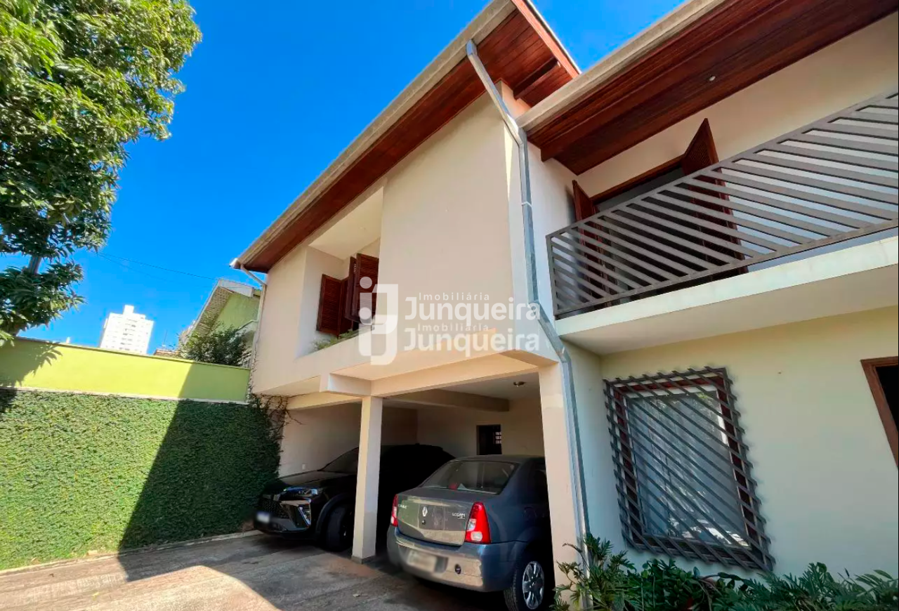 Casa à venda, 3 quartos, sendo 1 suíte, 5 vagas, no bairro Vila Monteiro em Piracicaba - SP