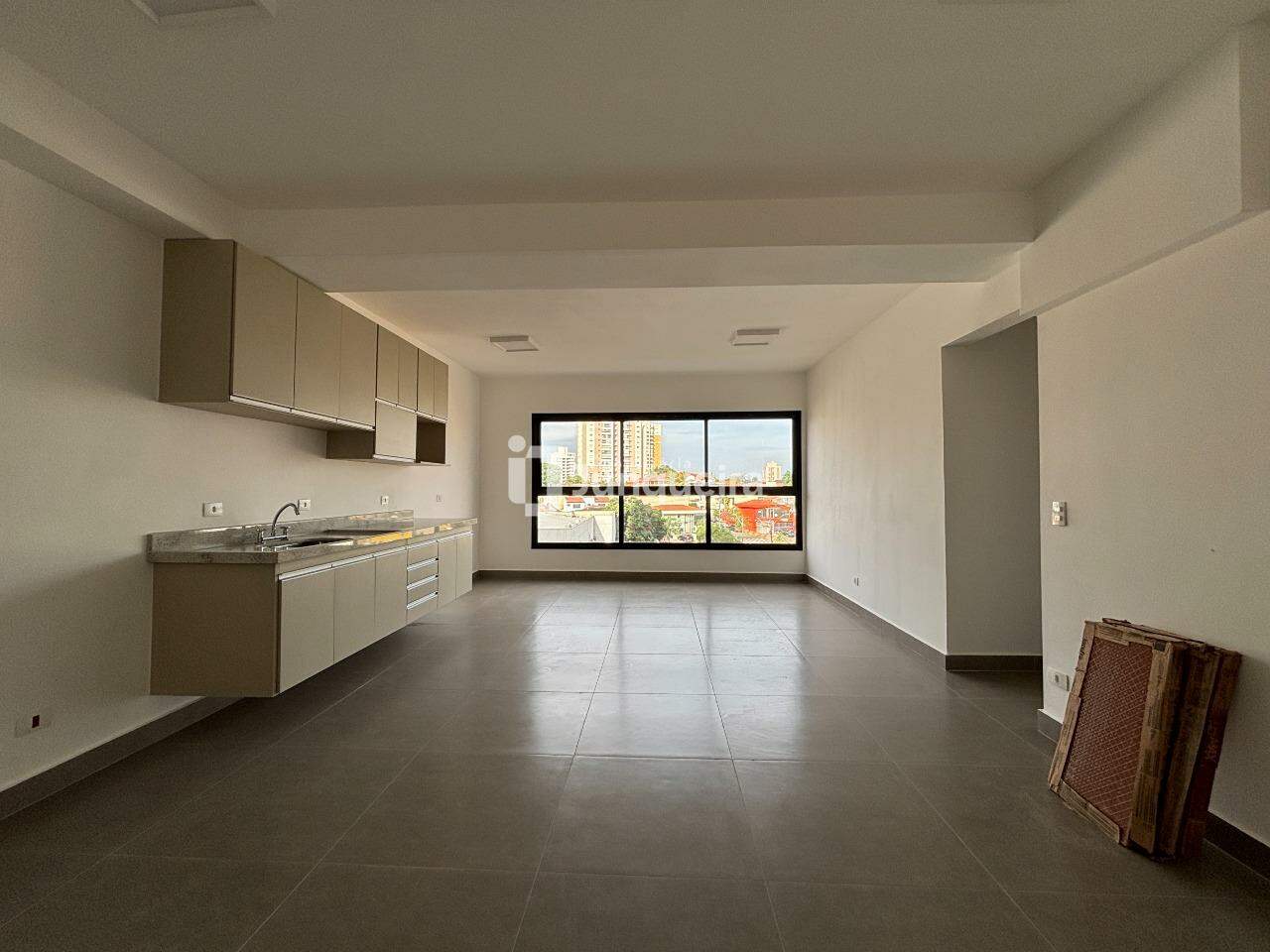 Apartamento para alugar, 3 quartos, sendo 1 suíte, 2 vagas, no bairro Alemães em Piracicaba - SP