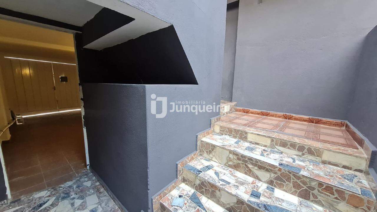 Casa para alugar, 2 quartos, 1 vaga, no bairro Jardim Glória em Piracicaba - SP