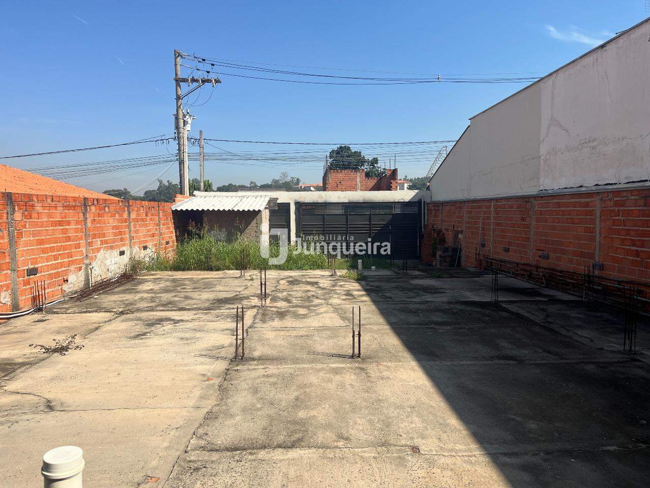 Edícula à venda, 2 quartos, 2 vagas, no bairro Parque São Matheus em Piracicaba - SP