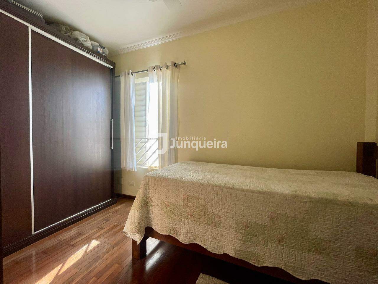 Apartamento à venda no Edifício Village Belmont, 2 quartos, 1 vaga, no bairro Piracicamirim em Piracicaba - SP