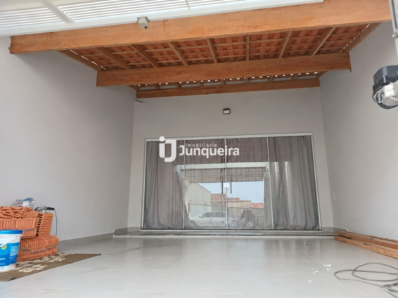 Casa à venda, 2 quartos, 2 vagas, no bairro Santa Rosa em Piracicaba - SP