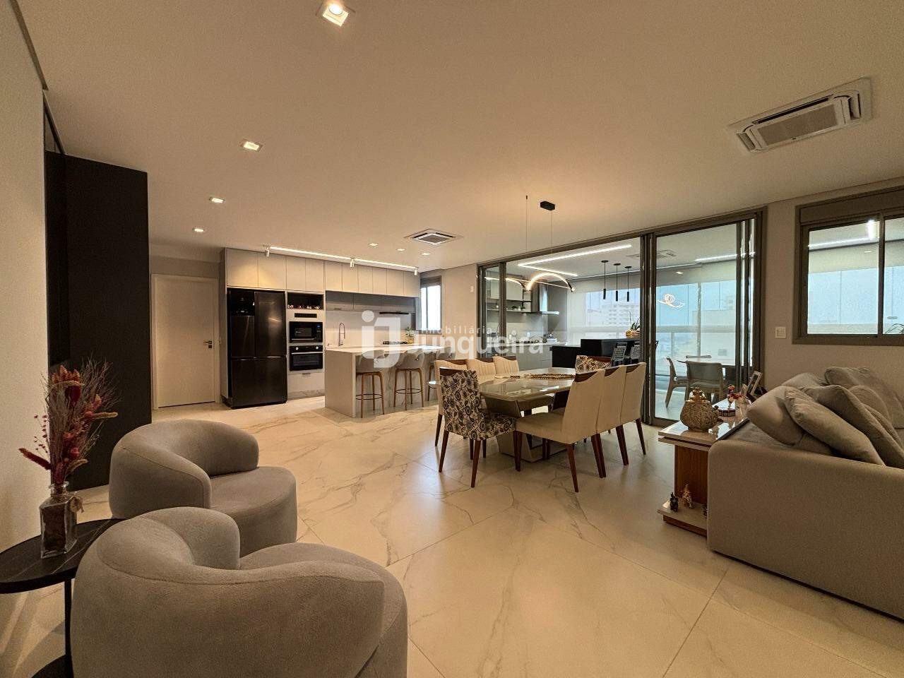 Apartamento à venda no The Gardens Residencial, 3 quartos, sendo 3 suítes, 3 vagas, no bairro Jardim Elite em Piracicaba - SP