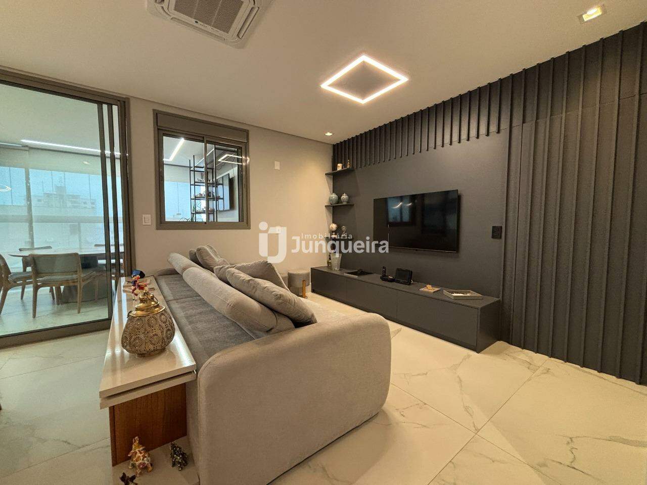 Apartamento à venda no The Gardens Residencial, 3 quartos, sendo 3 suítes, 3 vagas, no bairro Jardim Elite em Piracicaba - SP