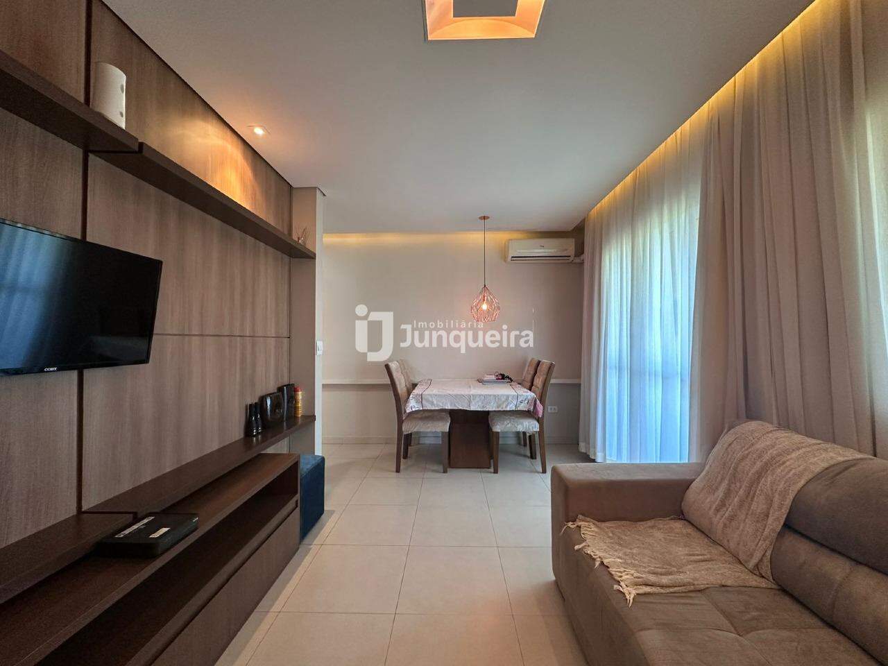 Apartamento à venda no  Praça  Astúrias, 2 quartos, 1 vaga, no bairro Jardim Astúrias I em Piracicaba - SP