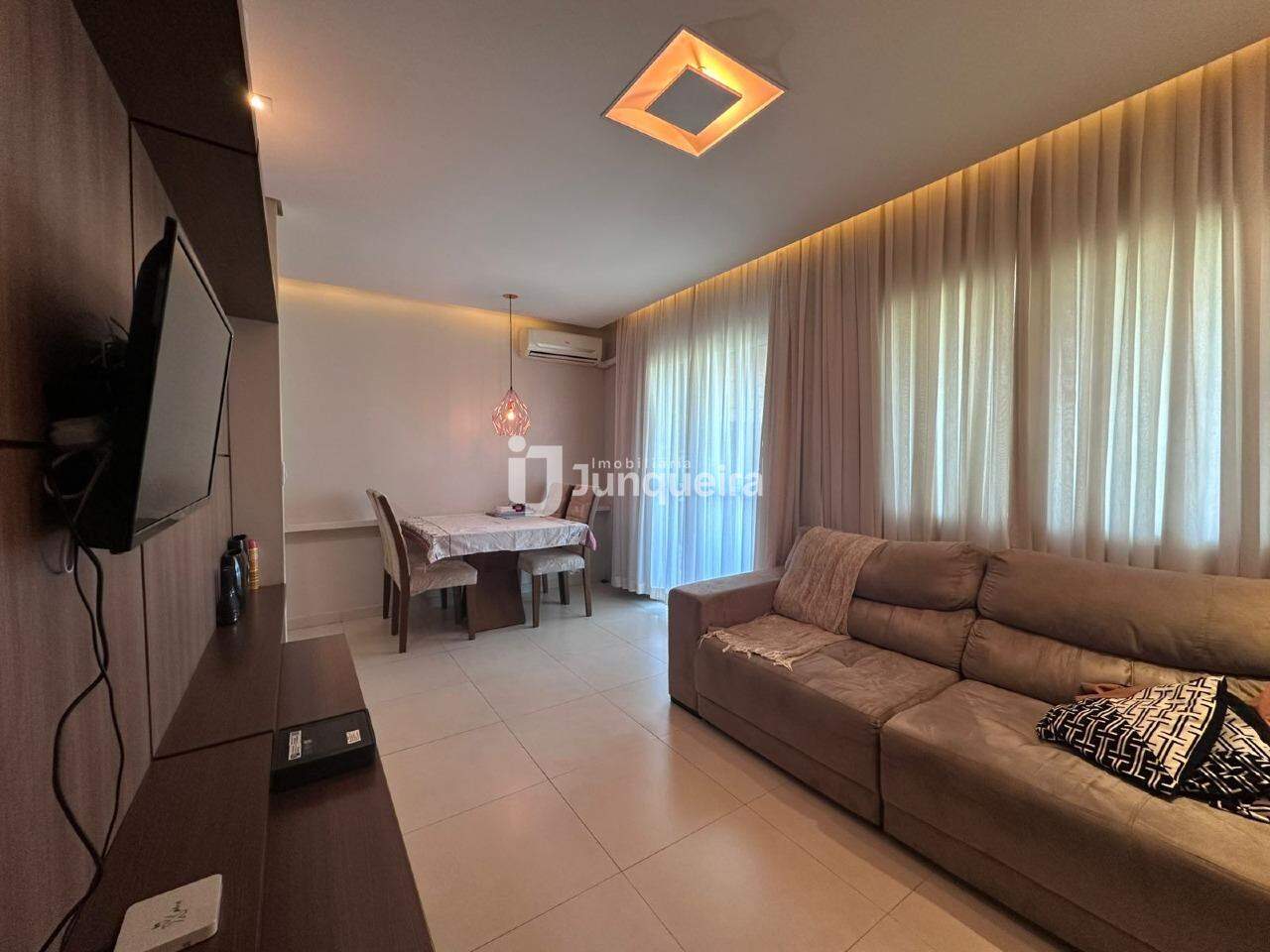Apartamento à venda no  Praça  Astúrias, 2 quartos, 1 vaga, no bairro Jardim Astúrias I em Piracicaba - SP
