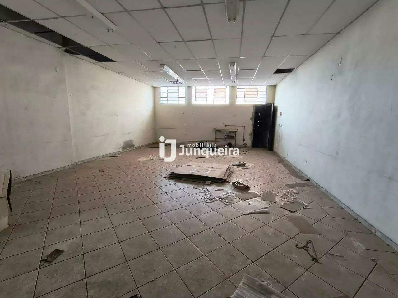 Prédio Comercial à venda, no bairro Centro em Piracicaba - SP