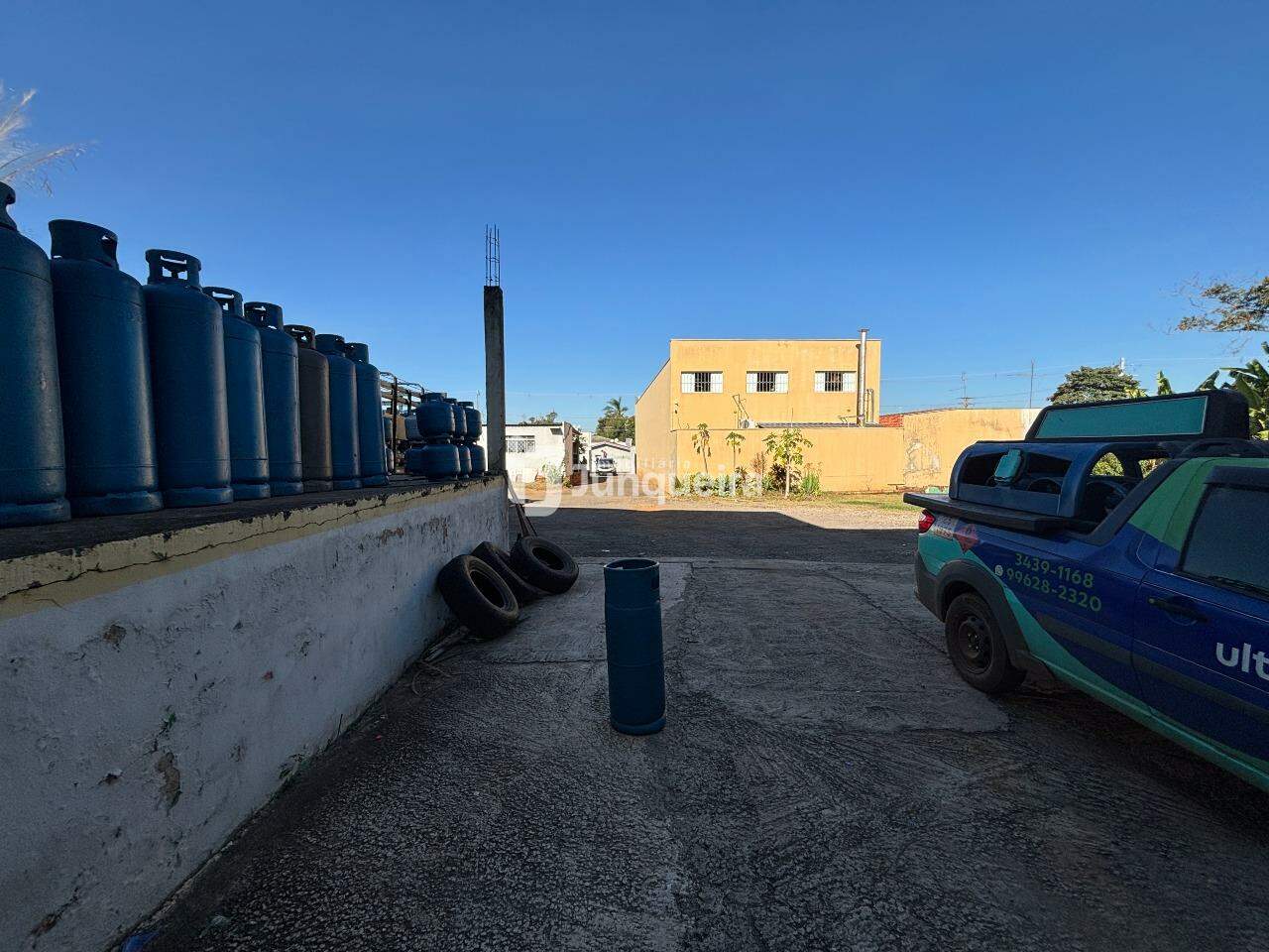 Área à venda, no bairro Centro em Saltinho - SP