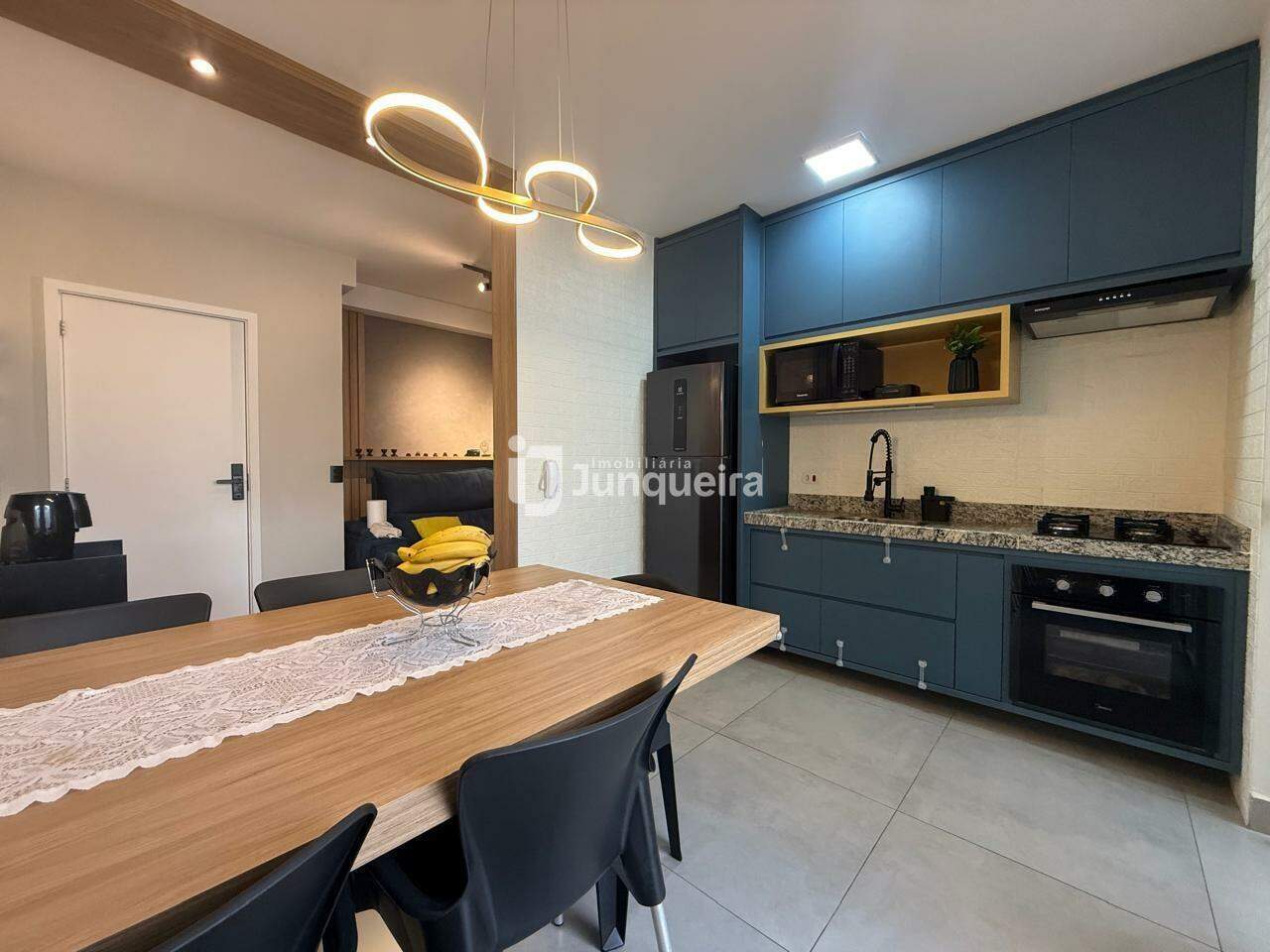 Apartamento à venda no Villa Serena, 2 quartos, sendo 1 suíte, 2 vagas, no bairro Jardim Califórnia em Piracicaba - SP
