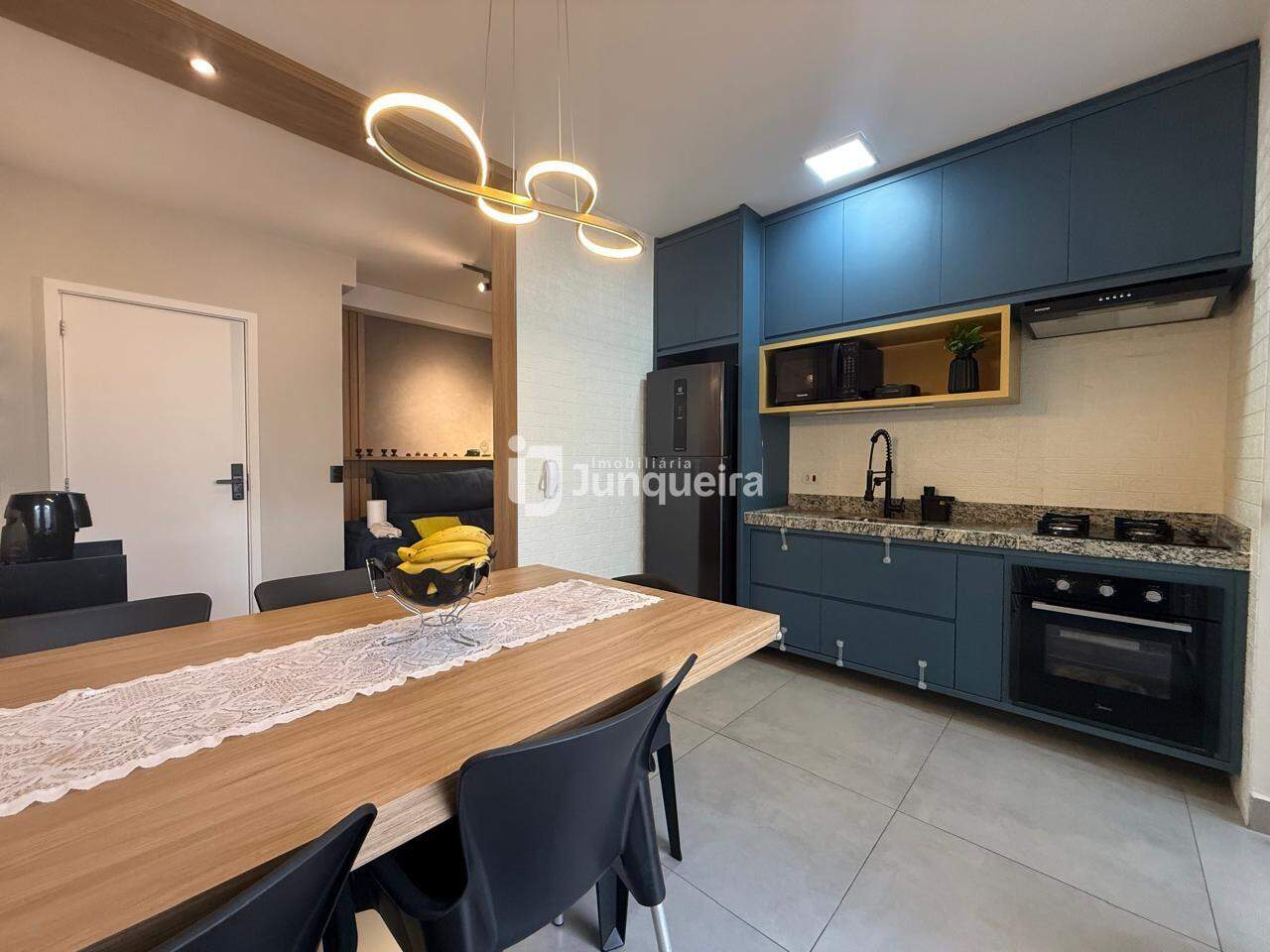 Apartamento à venda no Villa Serena, 2 quartos, sendo 1 suíte, 2 vagas, no bairro Jardim Califórnia em Piracicaba - SP