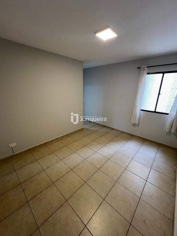 Apartamento para alugar no Village Cleopath, 2 quartos, 1 vaga, no bairro Centro em Piracicaba - SP