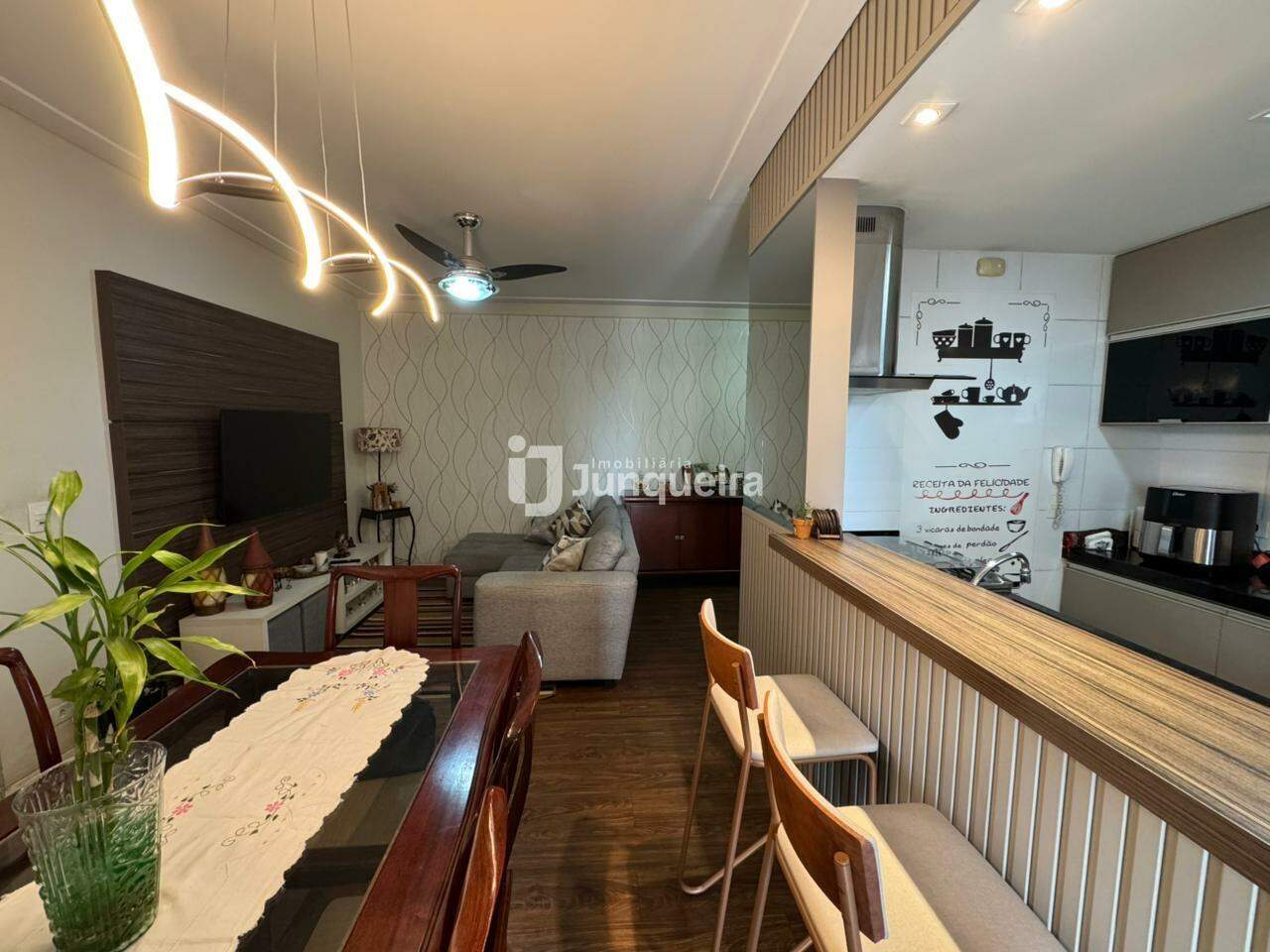 Apartamento à venda no Residencial Estação Paulista, 3 quartos, sendo 1 suíte, 2 vagas, no bairro Paulista em Piracicaba - SP