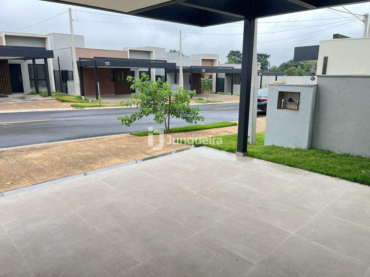 Casa em Condomínio à venda no Authoria Reserva Jequitiba, 3 quartos, sendo 1 suíte, 2 vagas, no bairro Authoria Reserva Jequitibá em Piracicaba - SP
