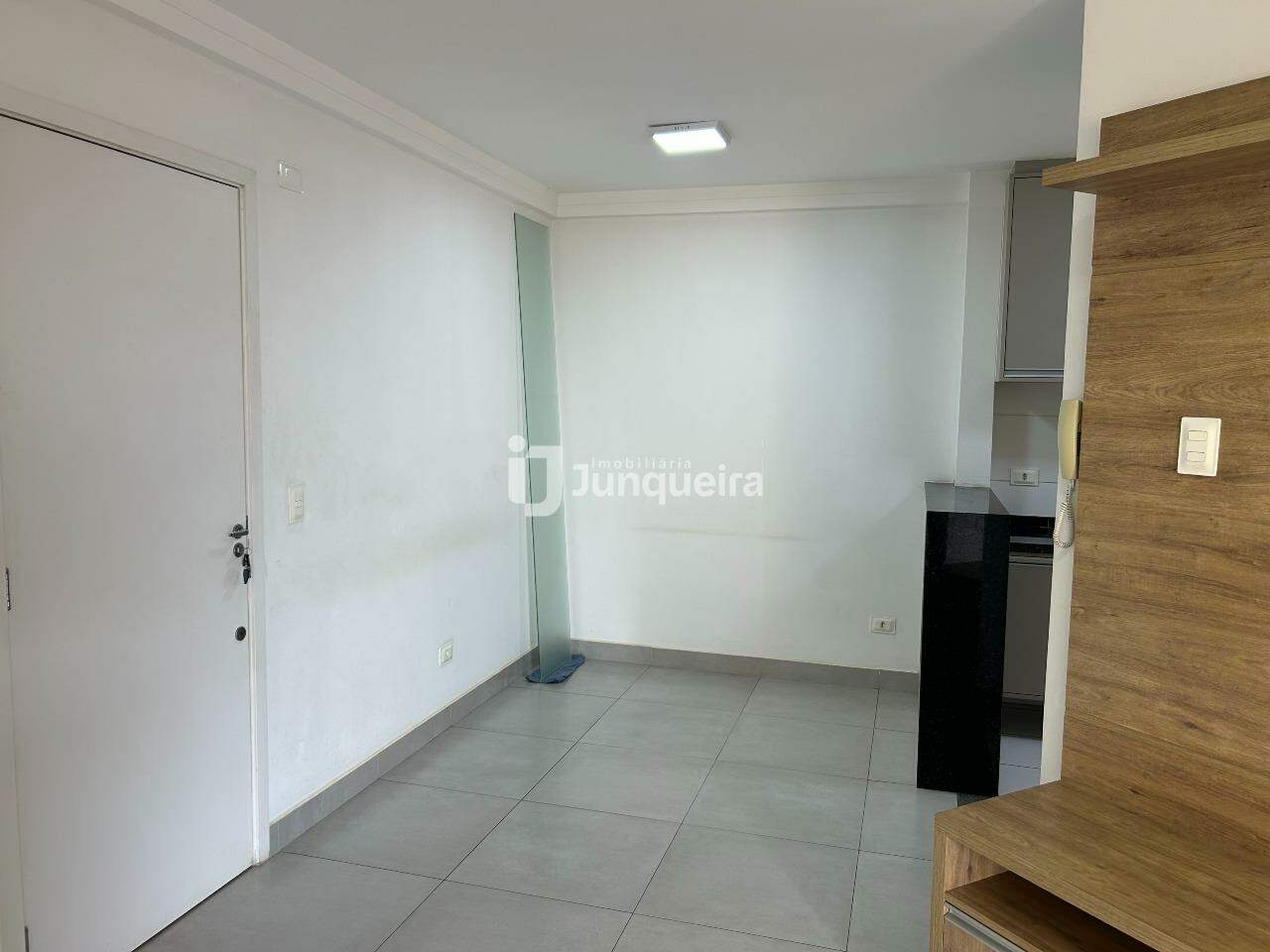 Apartamento à venda, 2 quartos, sendo 1 suíte, 2 vagas, no bairro Paulista em Piracicaba - SP