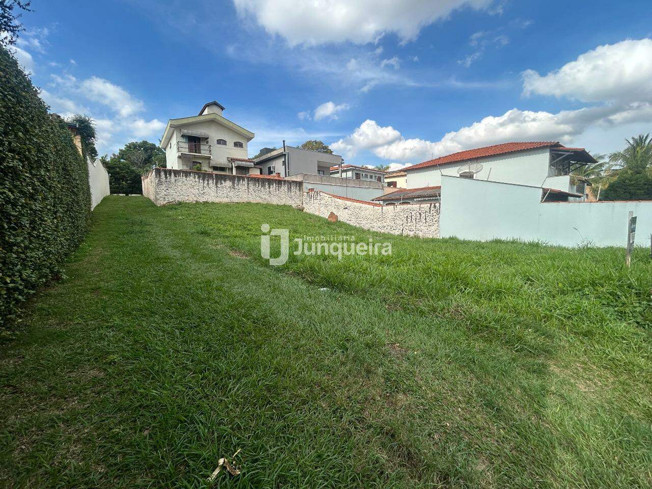 Terreno à venda, no bairro Centro em Piracicaba - SP