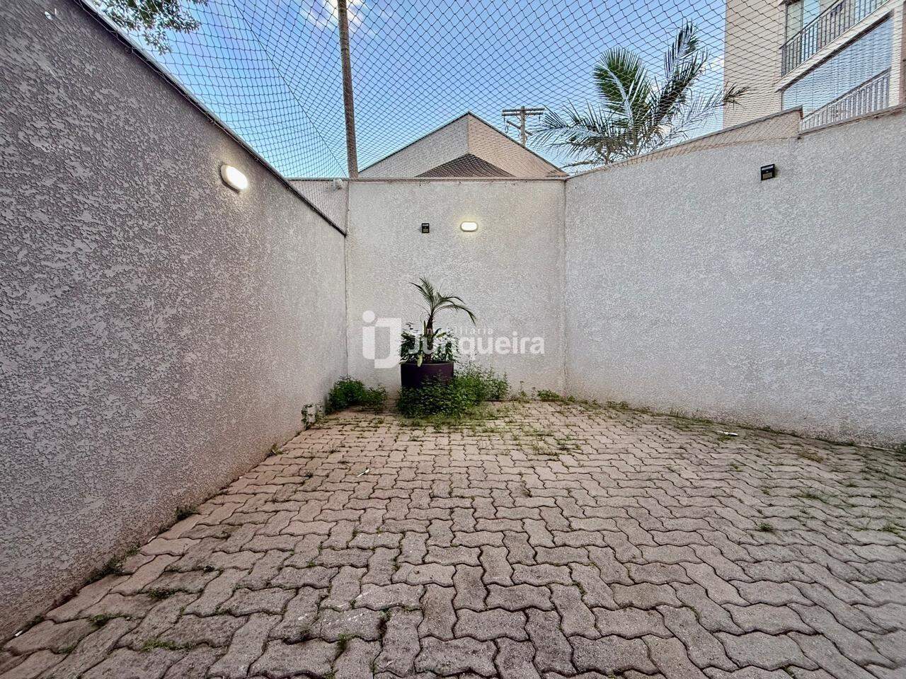 Apartamento à venda no Plaza Mayor, 2 quartos, sendo 1 suíte, 2 vagas, no bairro Paulicéia em Piracicaba - SP