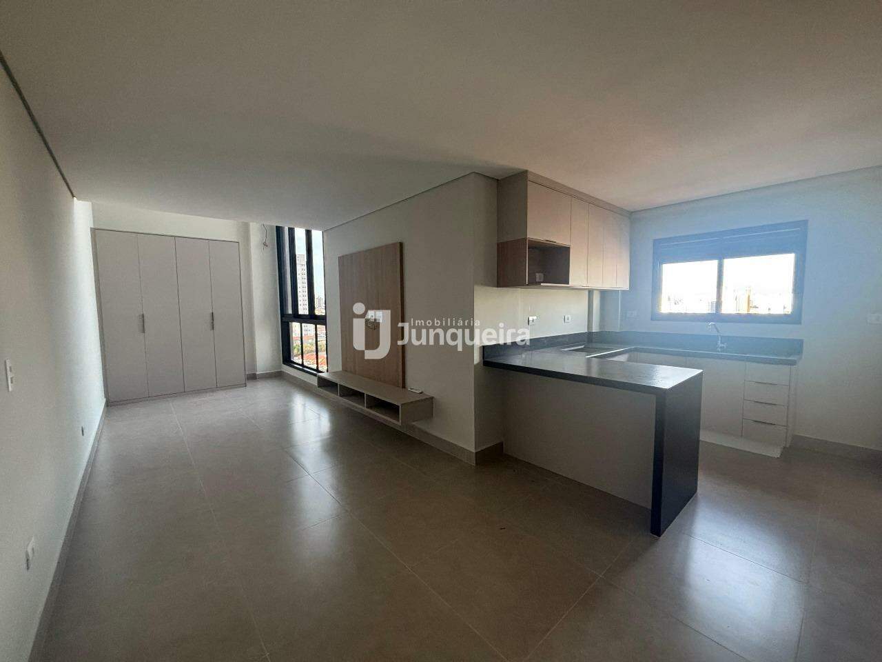 Kitnet à venda, 1 quarto, 1 vaga, no bairro São Dimas em Piracicaba - SP