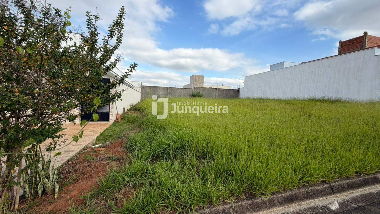 Terreno em Condomínio à venda no Reserva Jardins , no bairro Residencial Alto da Boa Vista em Piracicaba - SP