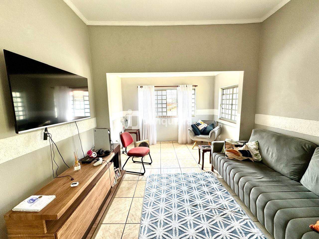 Casa à venda, 2 quartos, 1 vaga, no bairro Centro em Piracicaba - SP