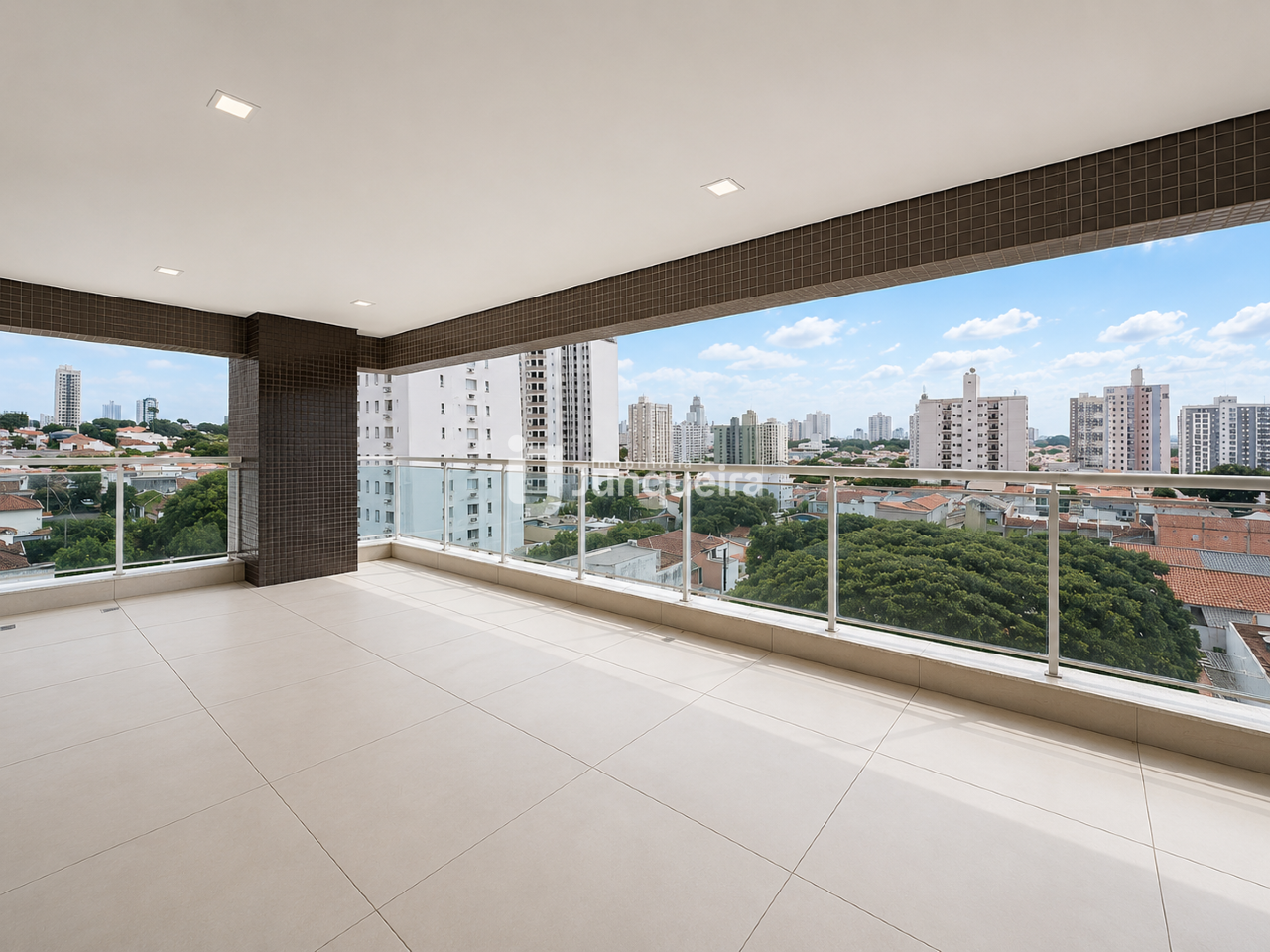 Apartamento à venda, 4 quartos, sendo 2 suítes, 3 vagas, no bairro Cidade Alta em Piracicaba - SP