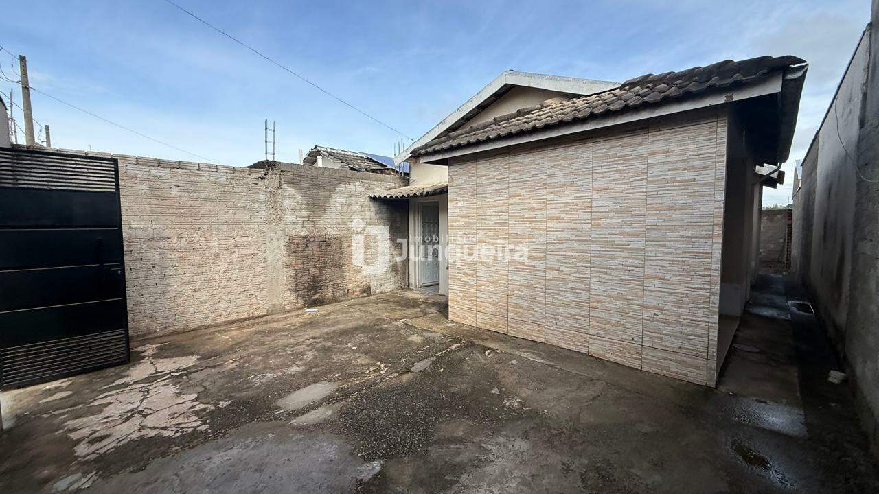 Casa para alugar, 2 quartos, 2 vagas, no bairro Vila Sônia em Piracicaba - SP