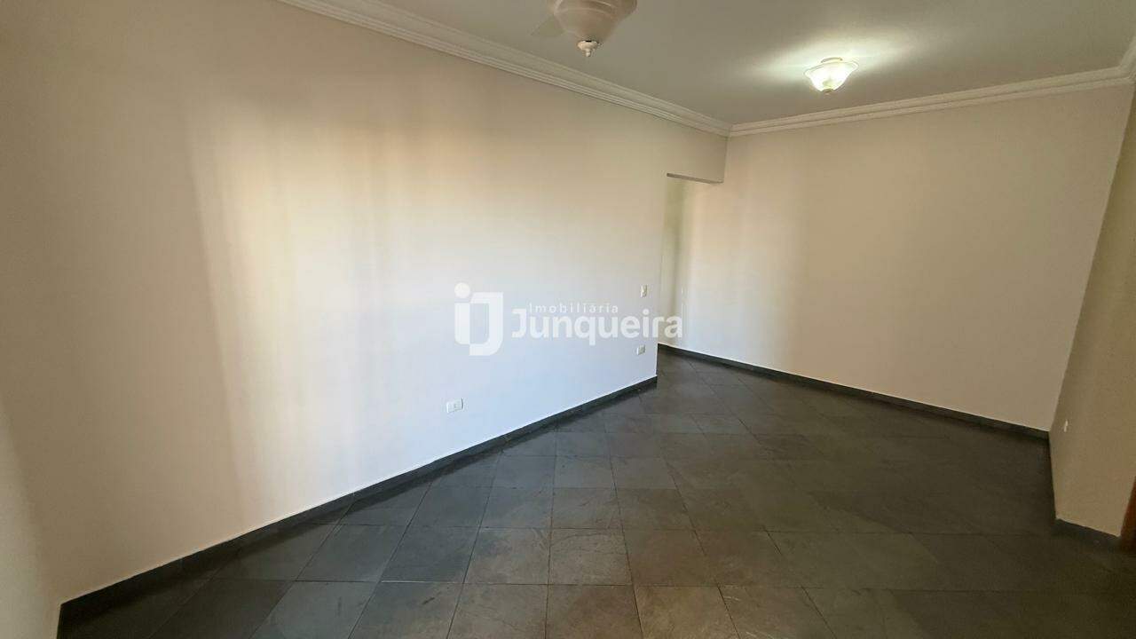 Apartamento para alugar no Novitalia, 3 quartos, sendo 1 suíte, 2 vagas, no bairro Nova América em Piracicaba - SP