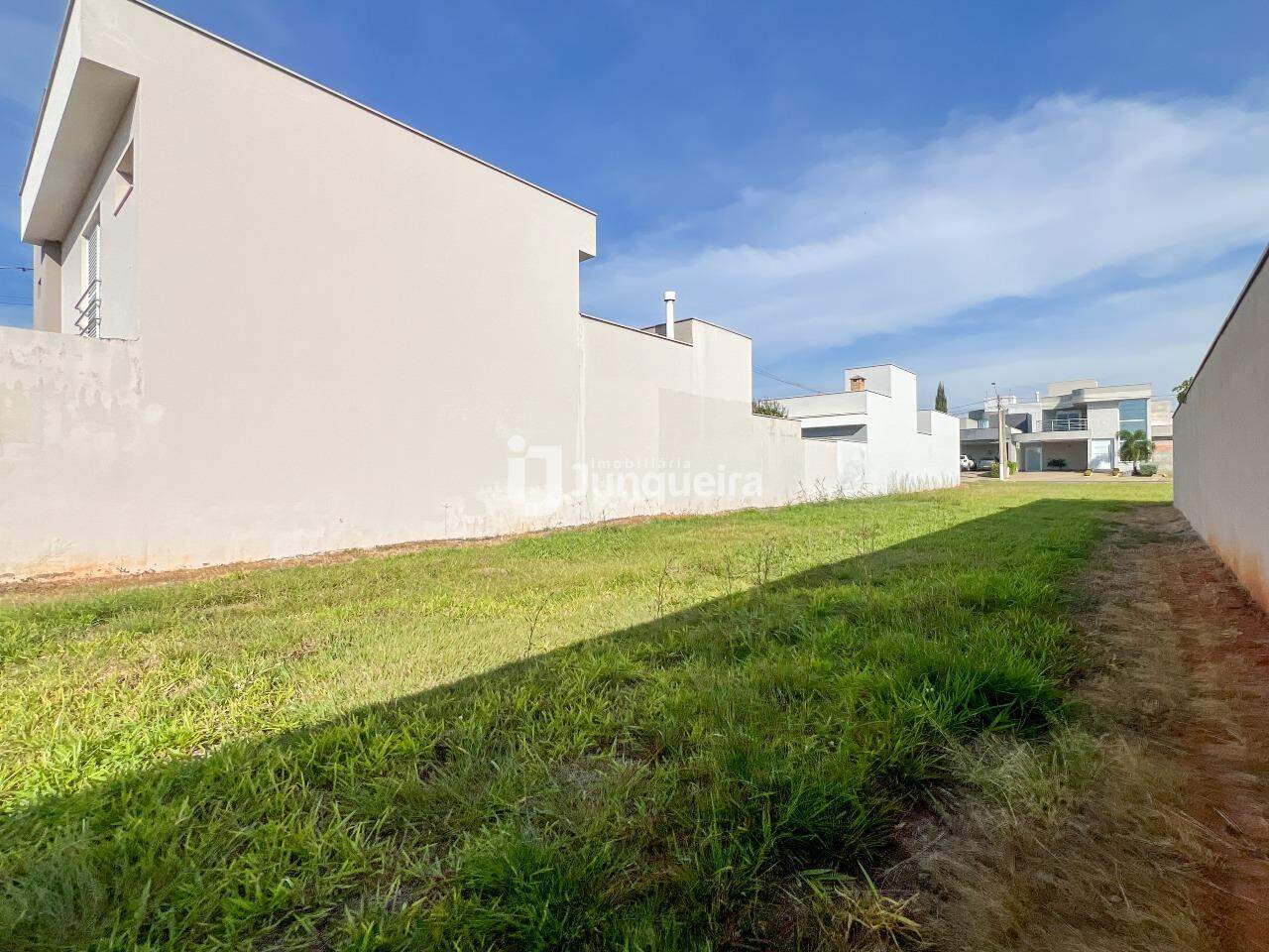 Terreno em Condomínio à venda no Vivamus, no bairro Residencial Vivamus em Saltinho - SP