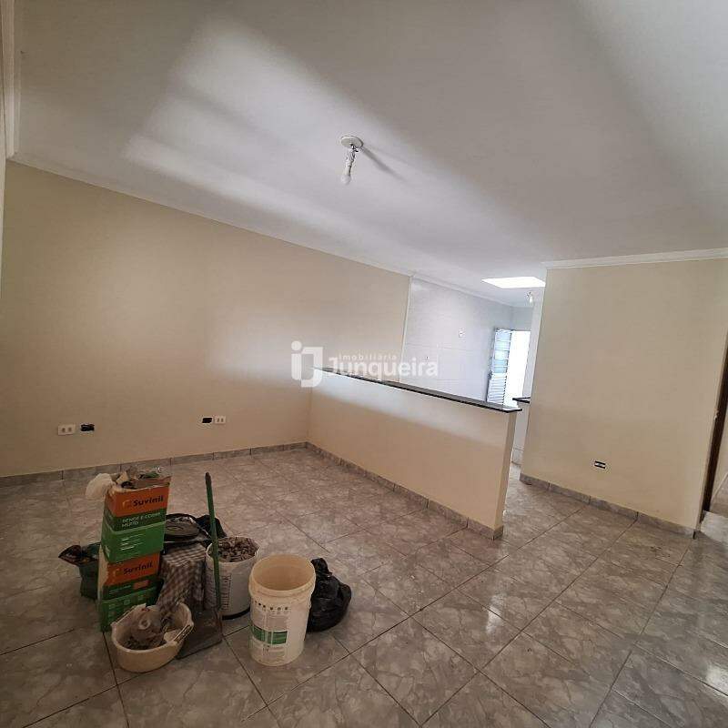 Casa à venda, 2 quartos, 2 vagas, no bairro Nova Pompéia em Piracicaba - SP