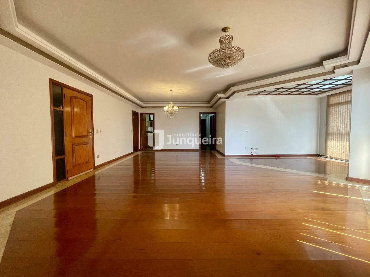 Apartamento à venda no Edifício Itapema, 3 quartos, sendo 1 suíte, 3 vagas, no bairro Centro em Piracicaba - SP