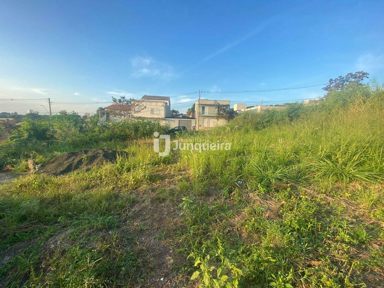 Sítio / Fazenda à venda, no bairro Campestre em Piracicaba - SP