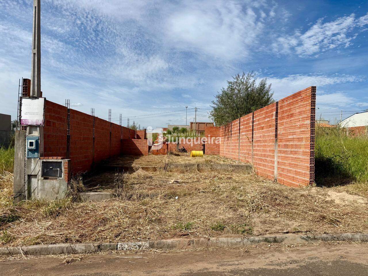 Terreno à venda, no bairro Campestre em Piracicaba - SP
