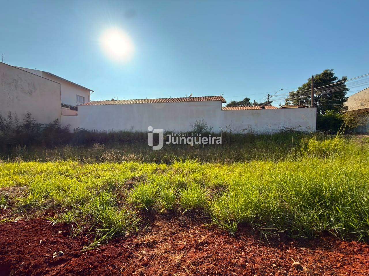 Terreno à venda, no bairro Pompéia em Piracicaba - SP