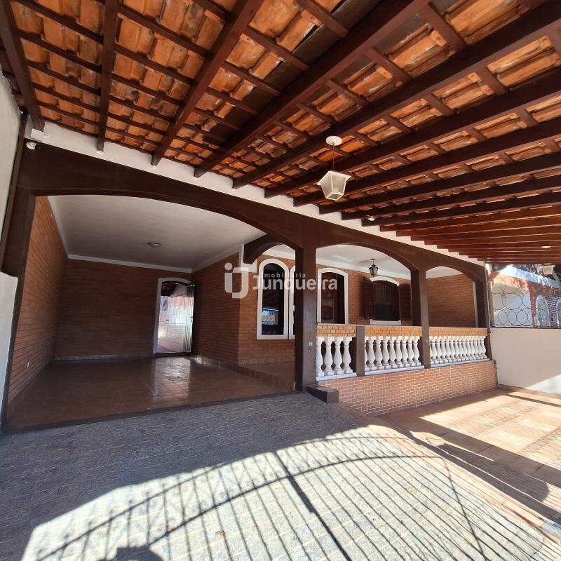 Casa à venda, 3 quartos, sendo 2 suítes, 3 vagas, no bairro Piracicamirim em Piracicaba - SP