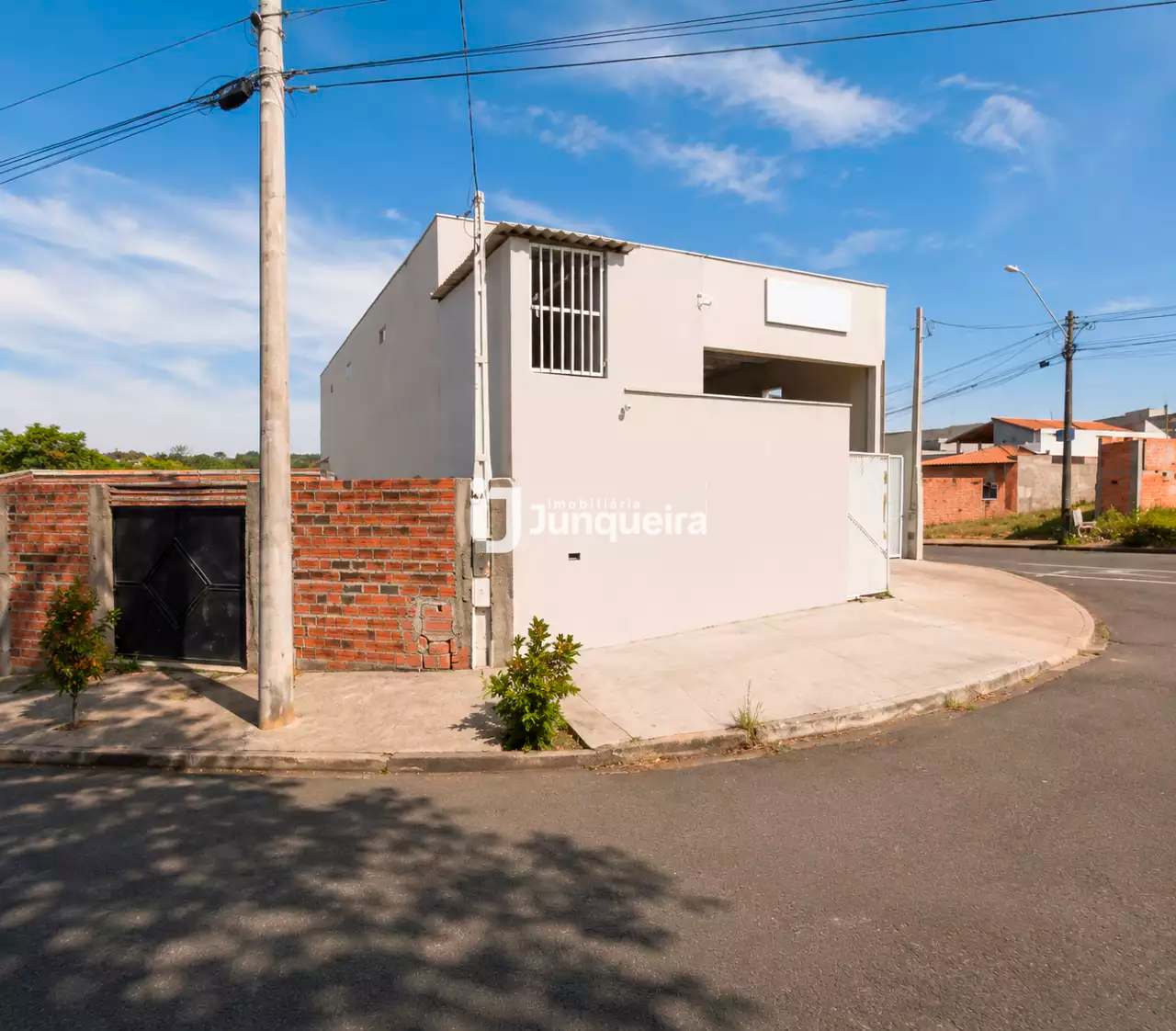 Galpão à venda, 2 vagas, no bairro Parque São Matheus em Piracicaba - SP