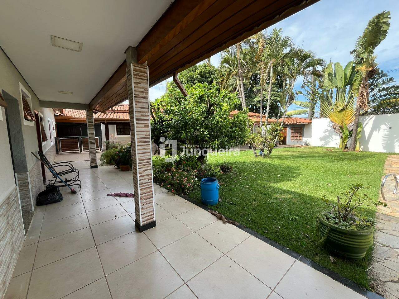 Casa à venda, 4 quartos, sendo 1 suíte, 3 vagas, no bairro Nova Piracicaba em Piracicaba - SP
