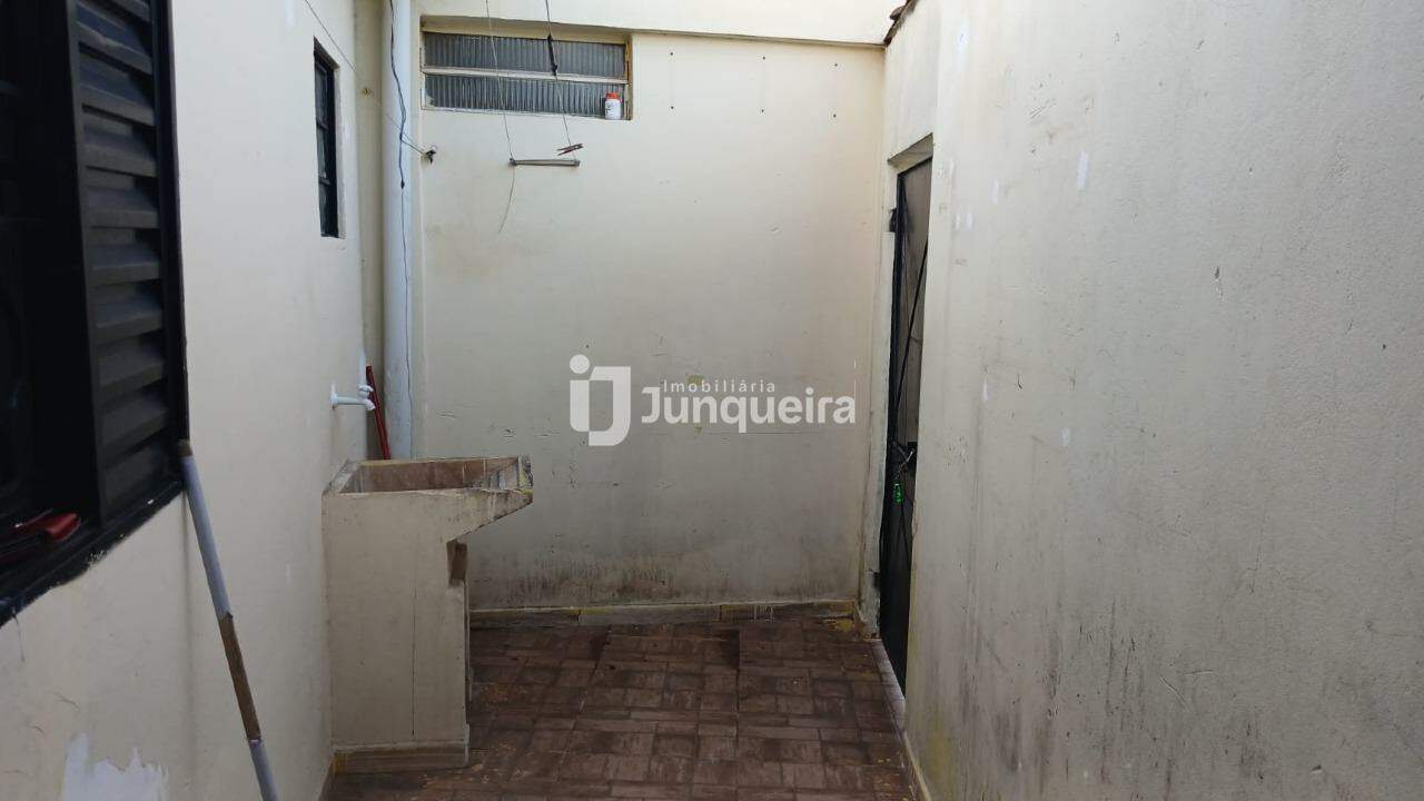 Casa para alugar, 1 quarto, sendo 1 suíte, no bairro Jardim Alvorada em Piracicaba - SP