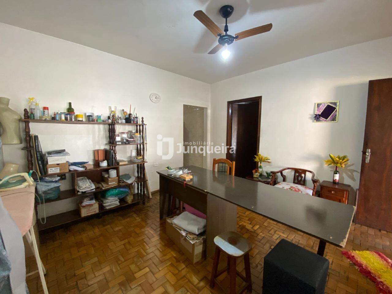 Casa à venda, 3 quartos, sendo 1 suíte, 1 vaga, no bairro Jardim Taiguara I em Piracicaba - SP