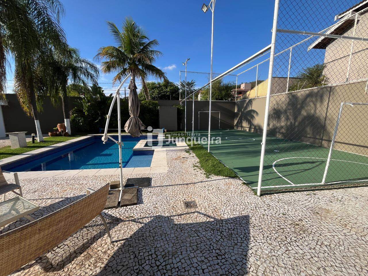 Casa à venda, 2 quartos, sendo 1 suíte, 6 vagas, no bairro Nova Piracicaba em Piracicaba - SP